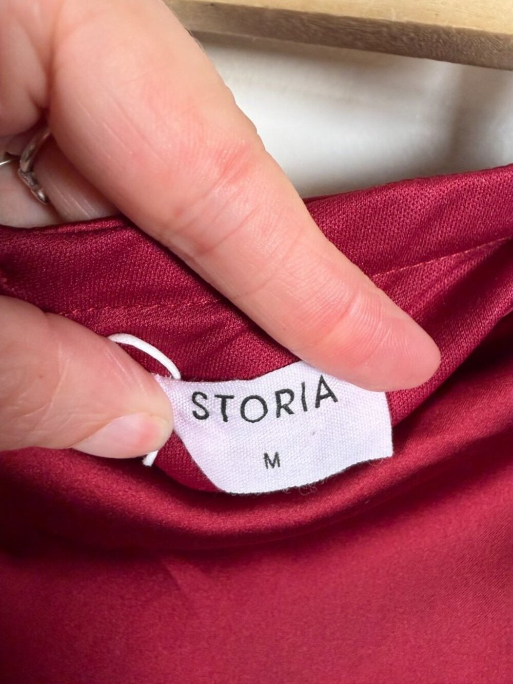 Petal + Pup Storia Lee Strapless Midi Dress Size Medium Wine Red Formal Event - Picture 4 of 13